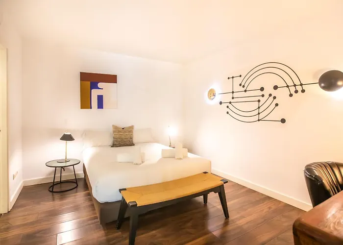 Ebee1par1133- In Avanida Paralelo Barcelona